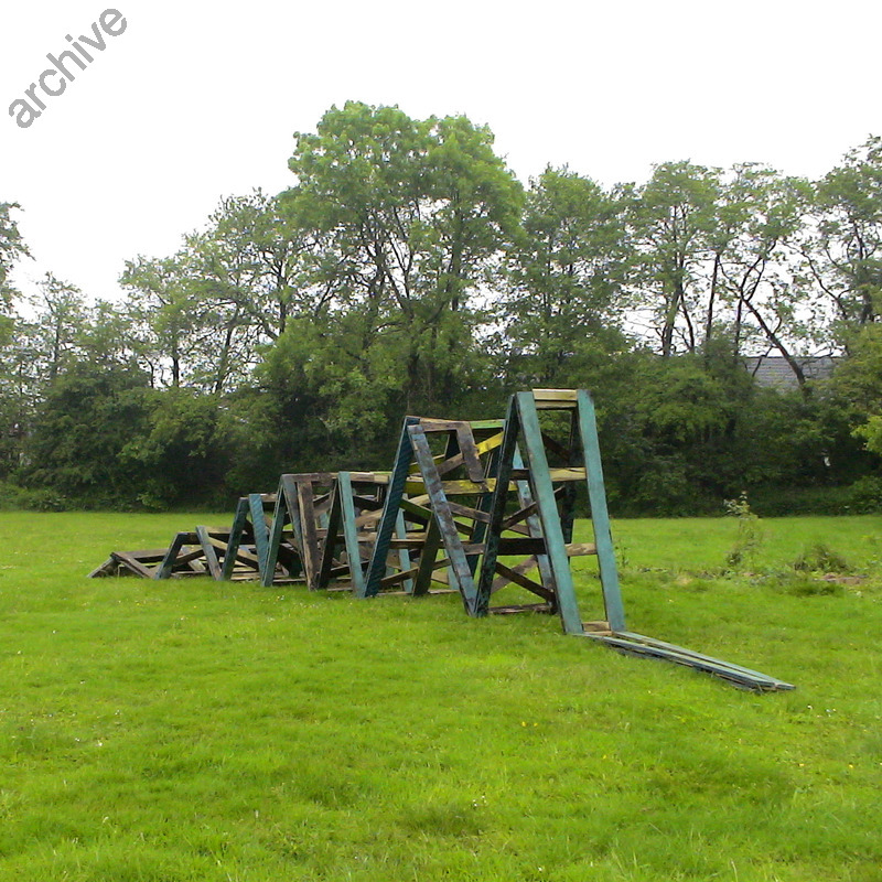 Schneckenhaus - 25 x 5 x 5 m, painted oak